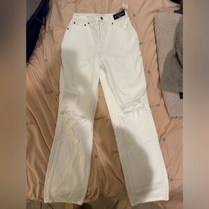 NWT Abercrombie & Fitch curve love 90s straight white distressed jeans